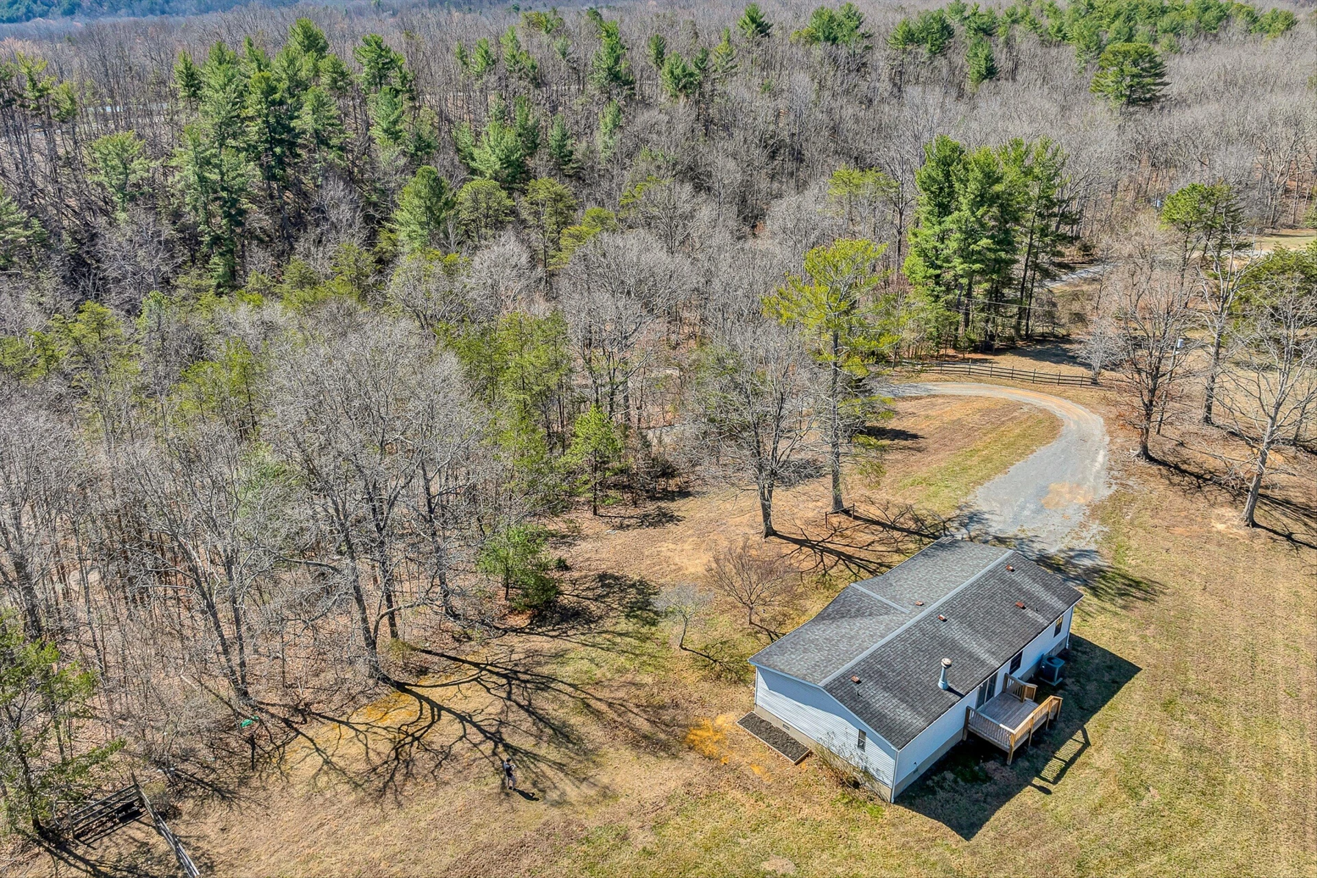 1155 Stonewall RD - Photo 43