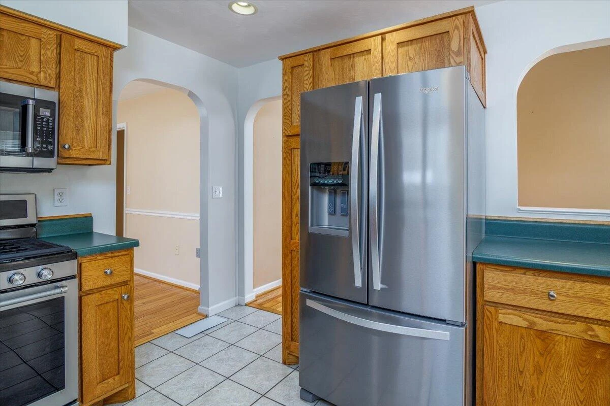 6720 Bradshaw RD - Photo 17