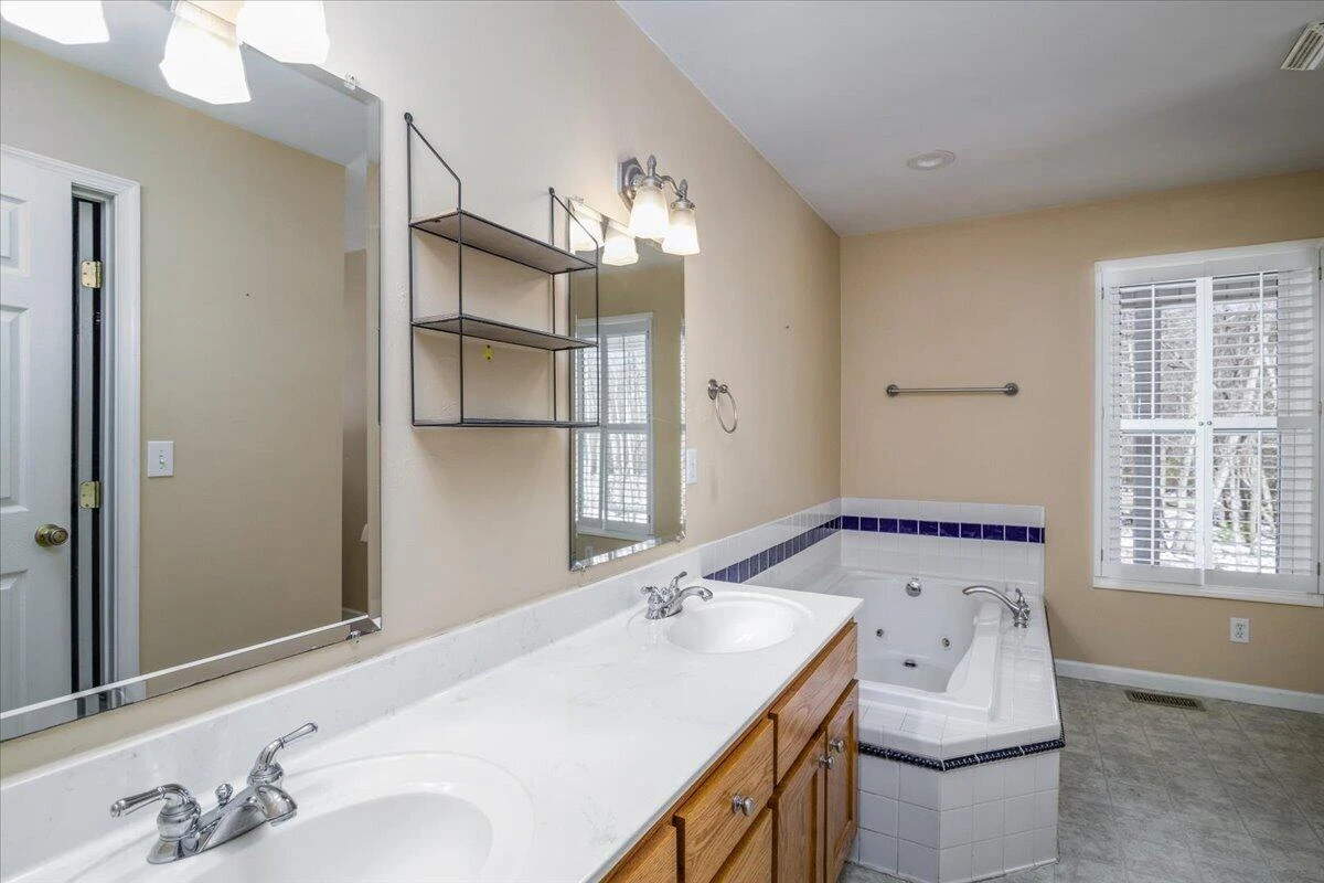 6720 Bradshaw RD - Photo 23