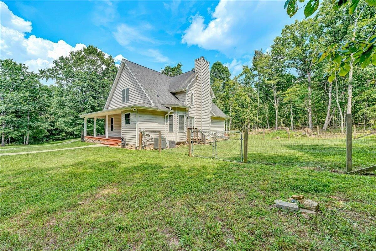6720 Bradshaw RD - Photo 7