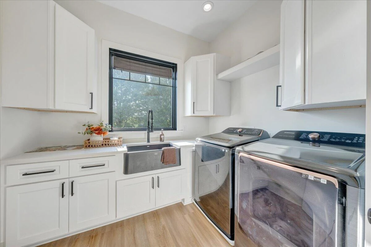 176 Three Point Isle DR - Photo 40