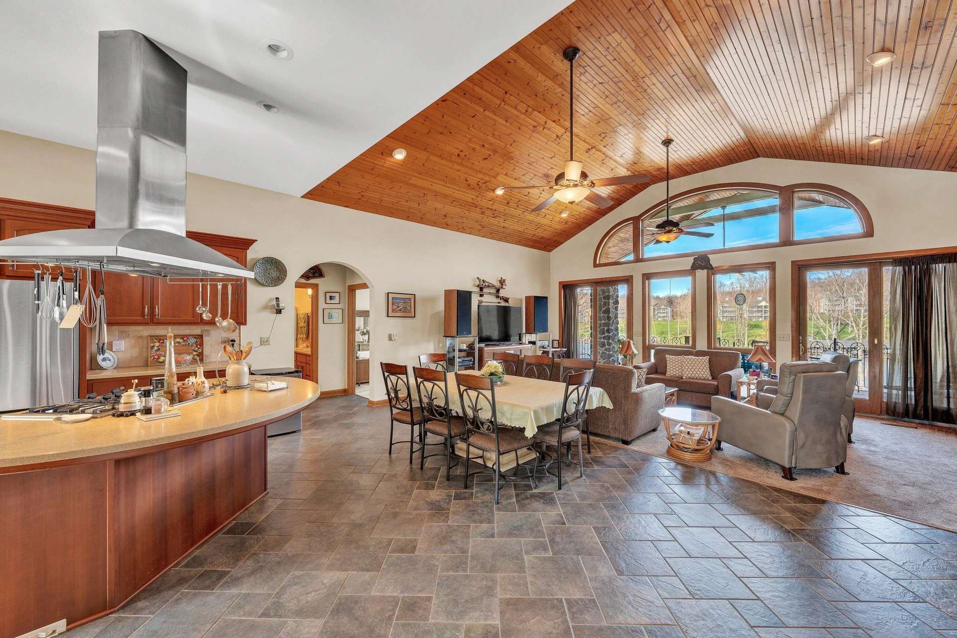 23 Waterpoint CT - Photo 4