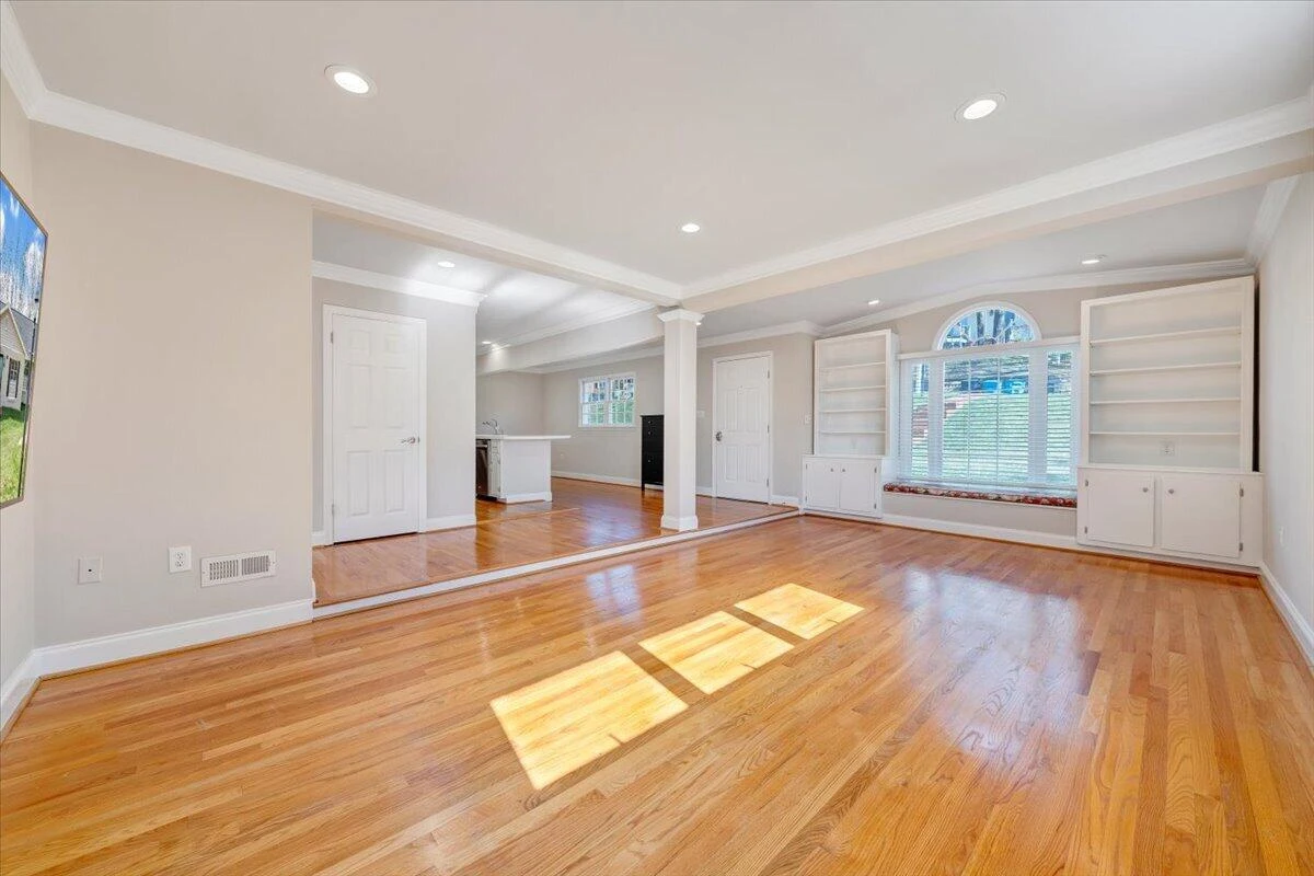 3119 Stoneridge RD SW - Photo 6