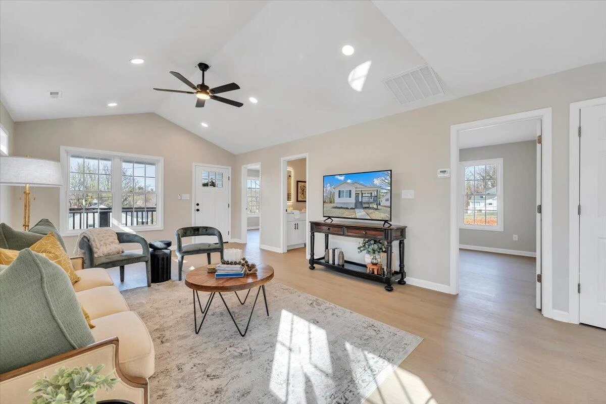 3708 Michigan AVE NW - Photo 22
