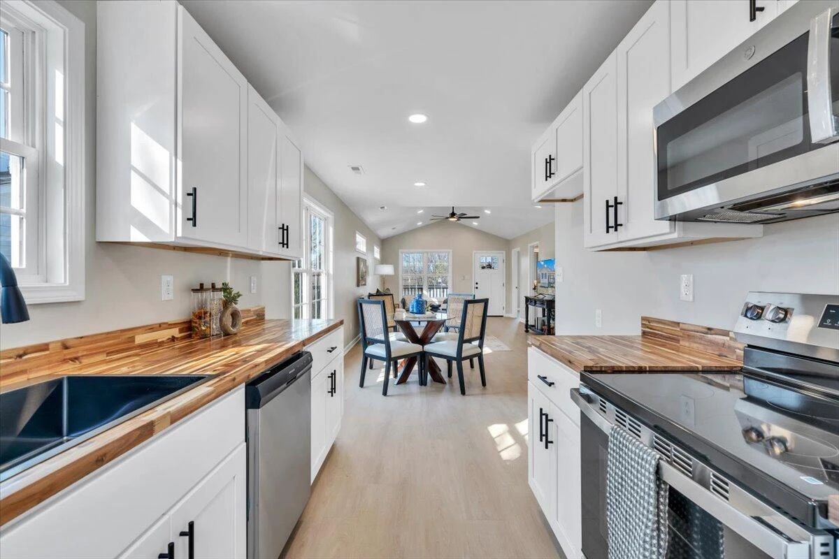 3708 Michigan AVE NW - Photo 36