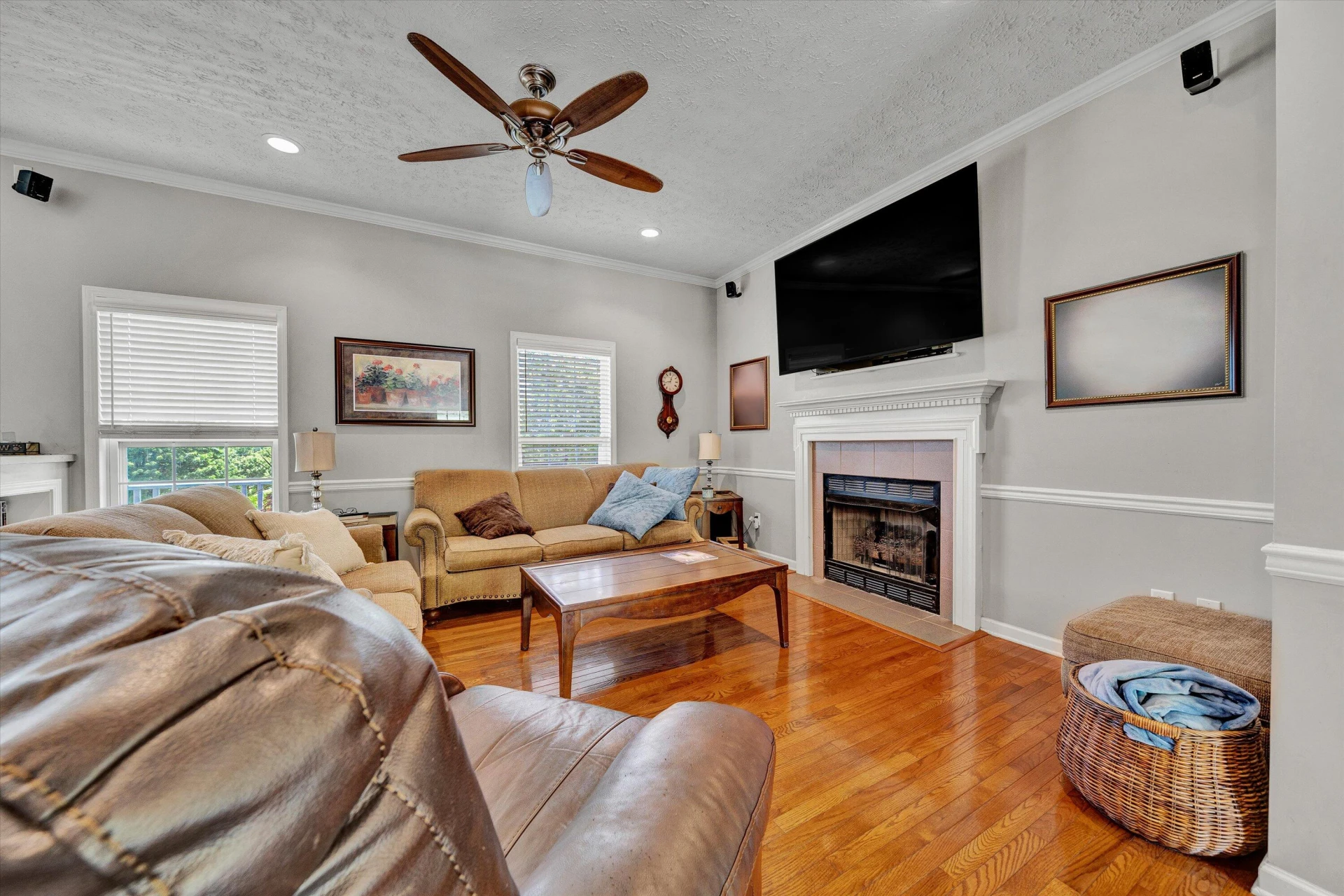 210 DAYTONA DR - Photo 15
