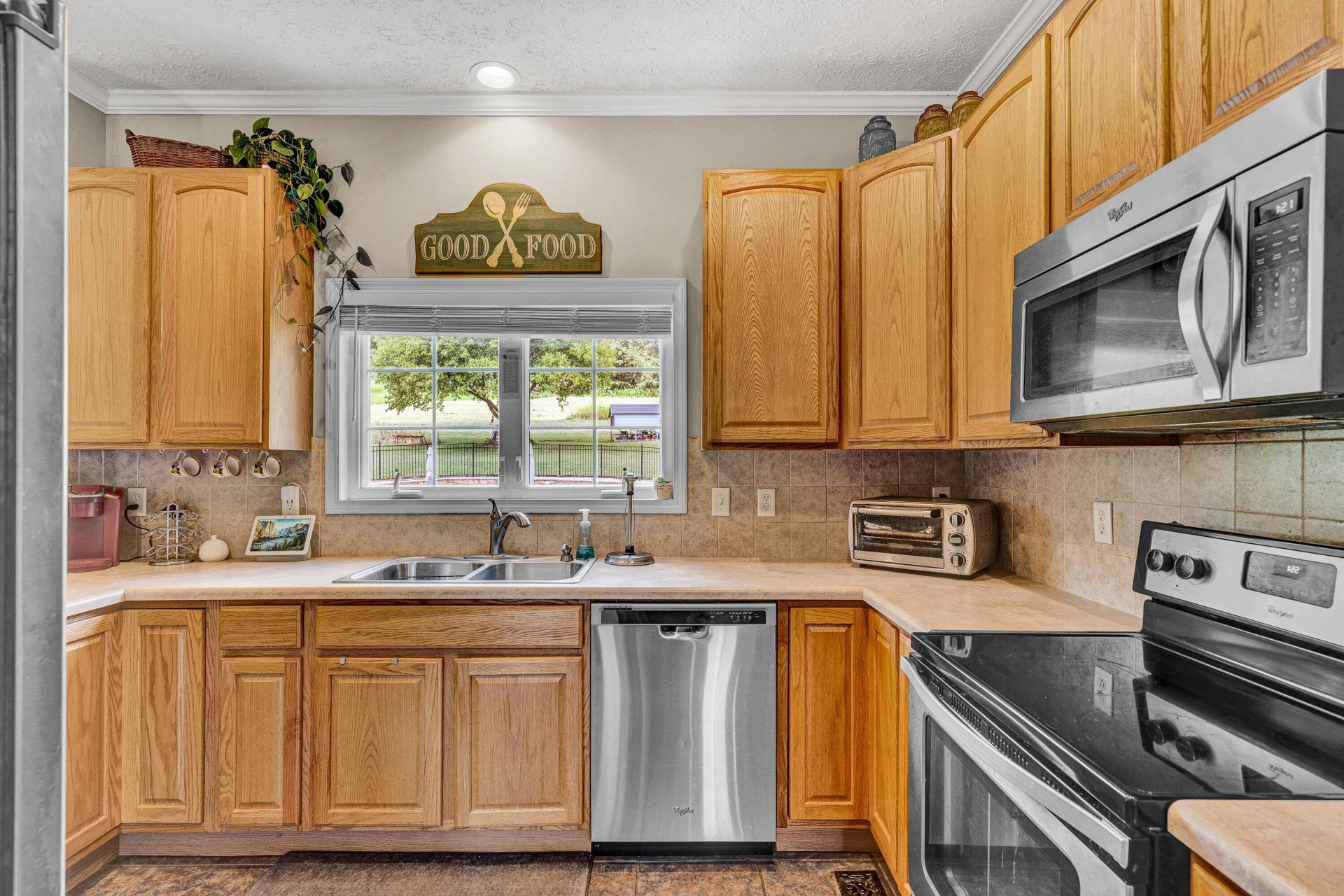 210 DAYTONA DR - Photo 18