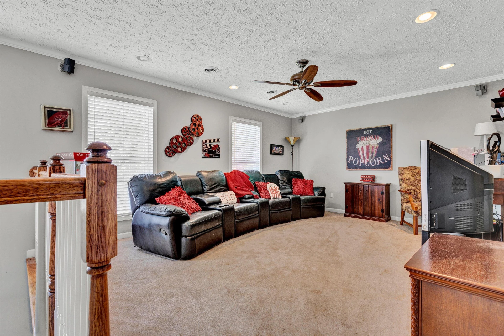 210 DAYTONA DR - Photo 27