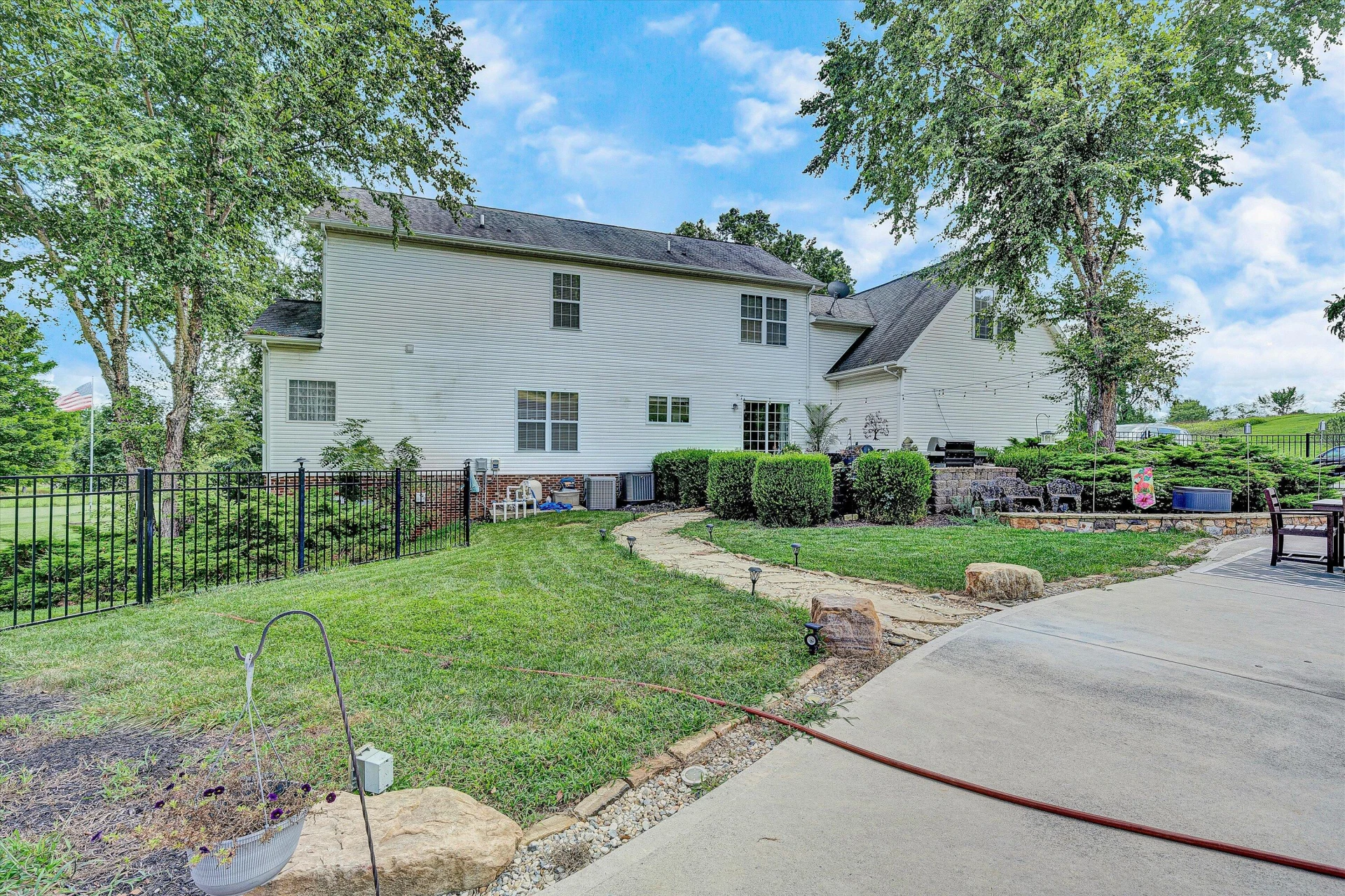 210 DAYTONA DR - Photo 48