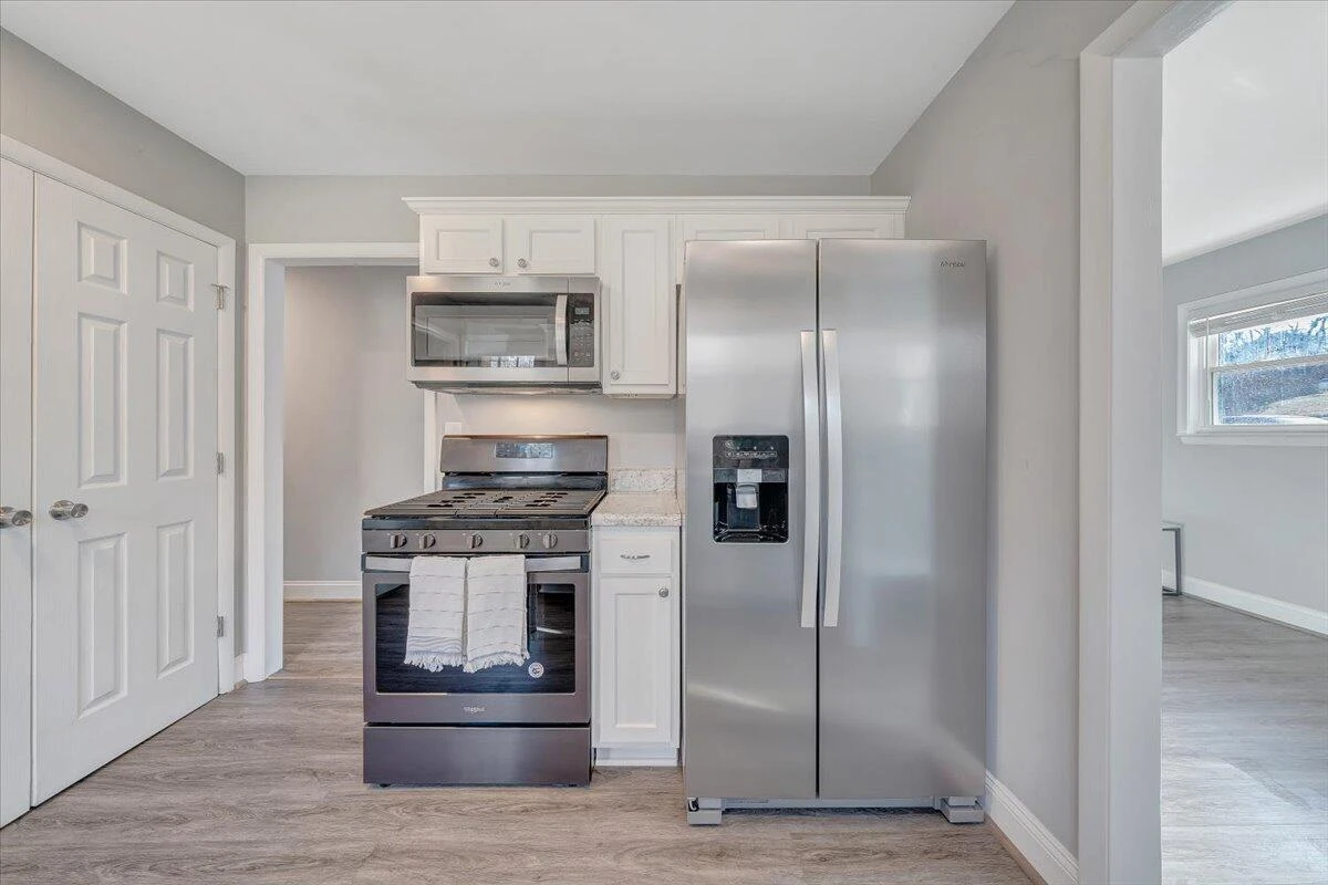 1638 Norris DR NW - Photo 10