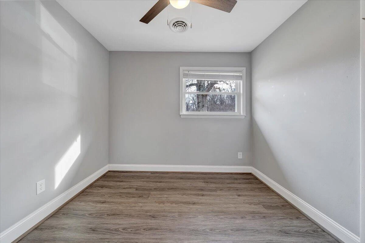 1638 Norris DR NW - Photo 17