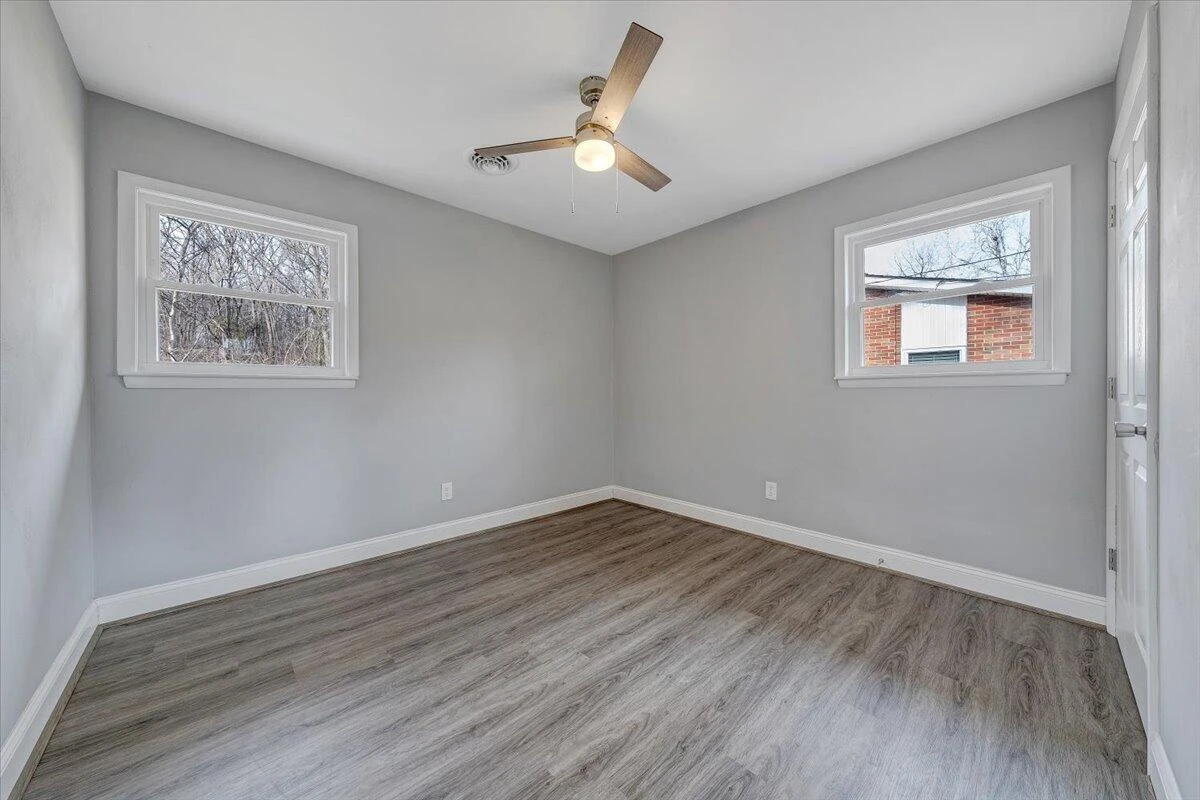 1638 Norris DR NW - Photo 18