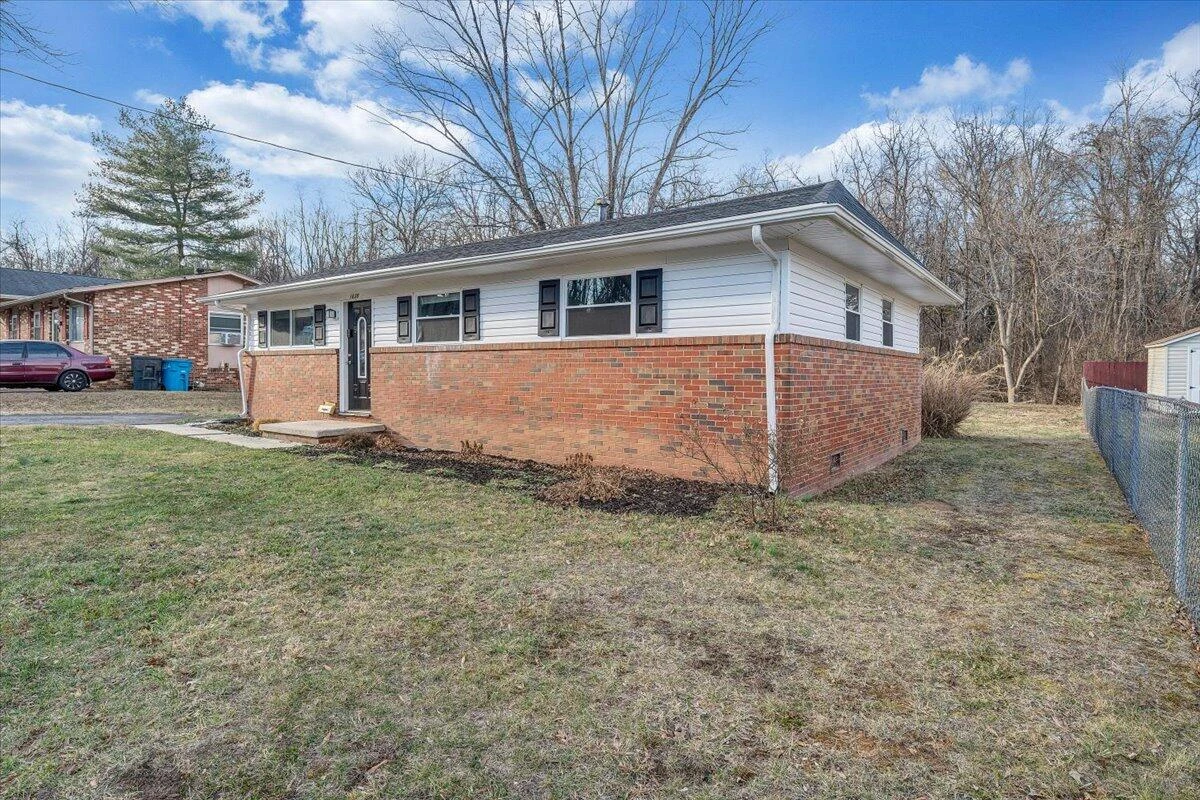 1638 Norris DR NW - Photo 24