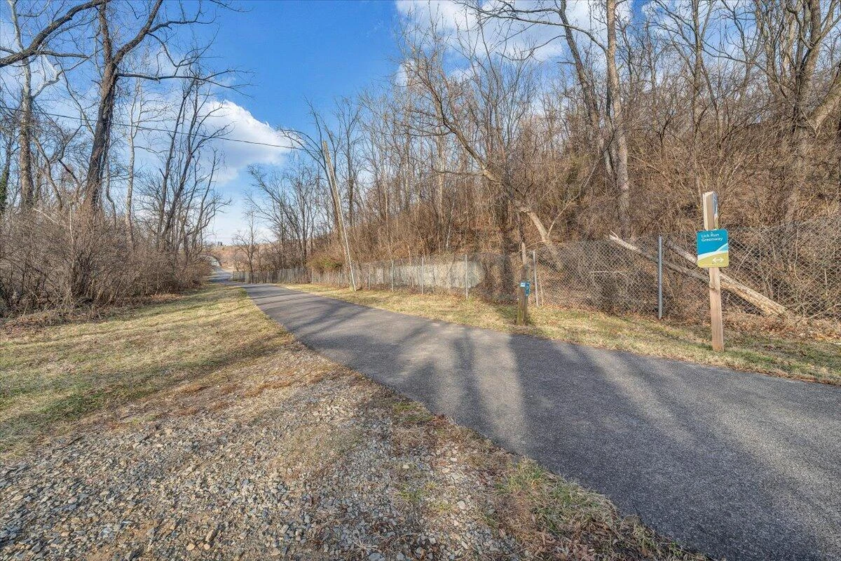 1638 Norris DR NW - Photo 28