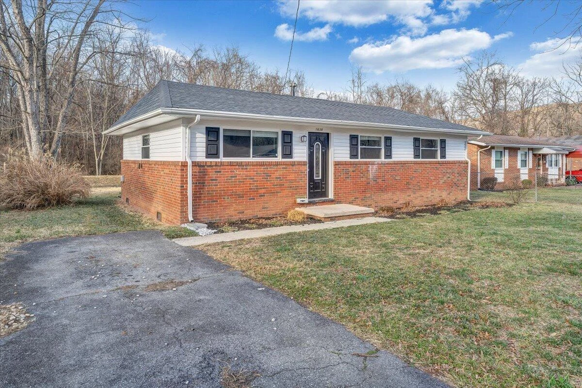 1638 Norris DR NW - Photo 30