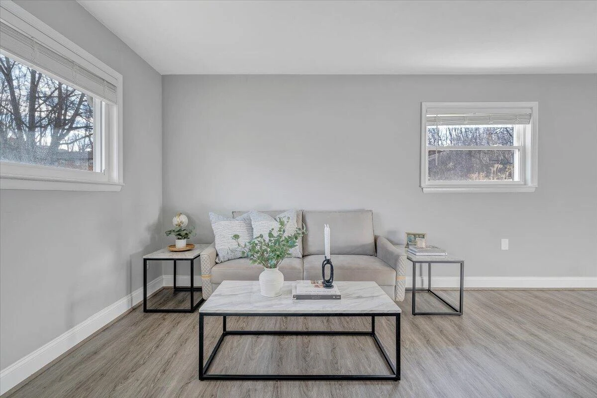 1638 Norris DR NW - Photo 4