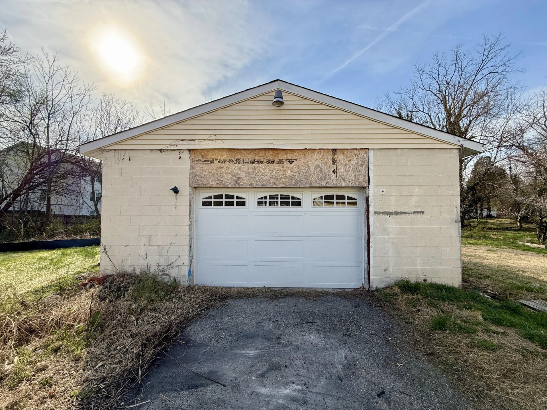 421 7th ST - Photo 10