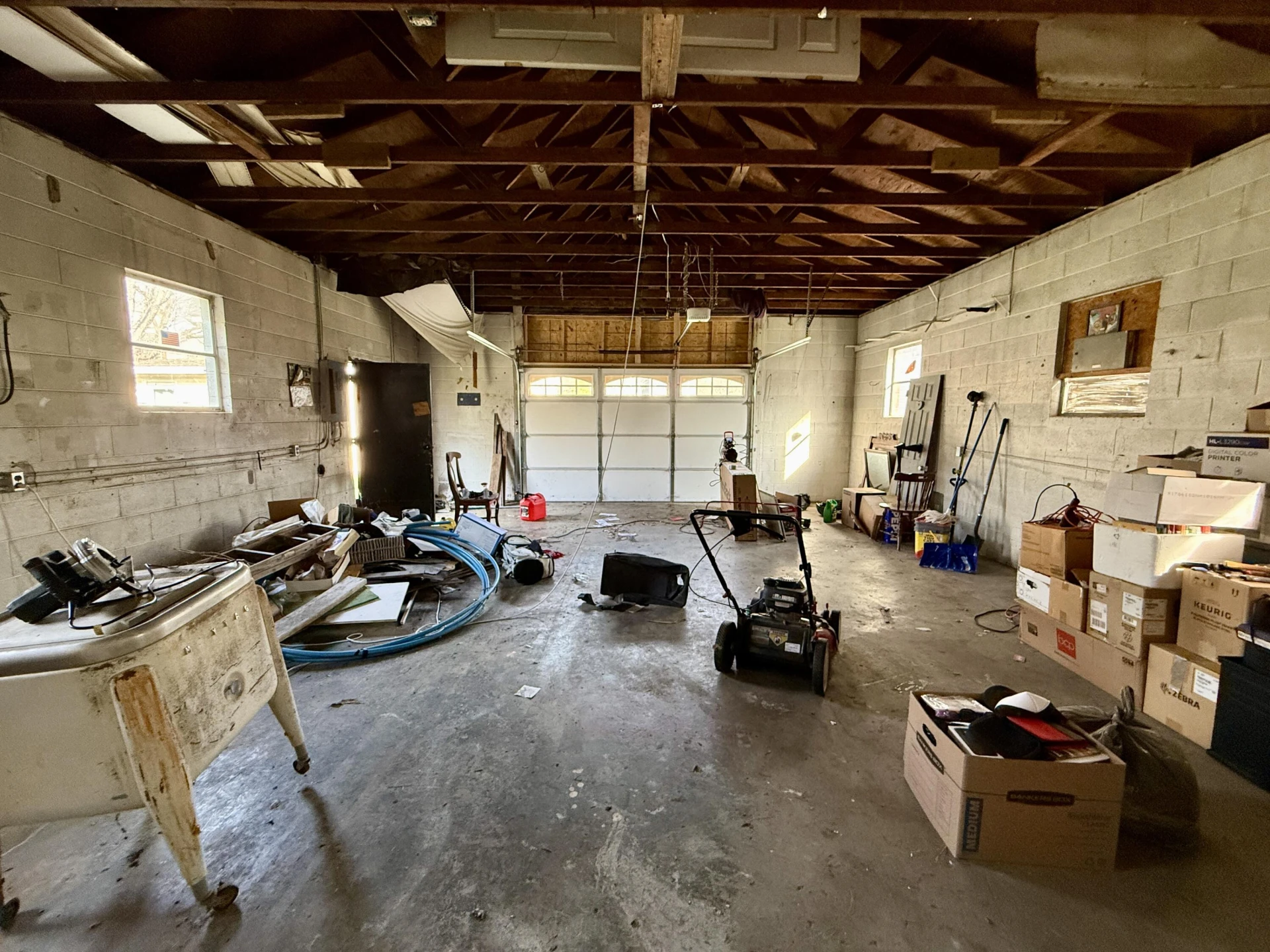 421 7th ST - Photo 12