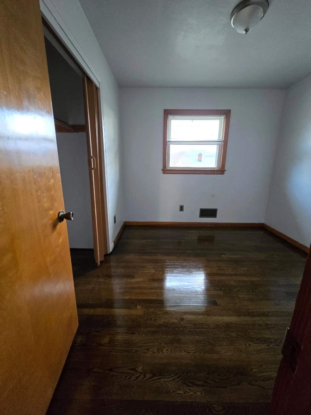1407 Longview AVE - Photo 12