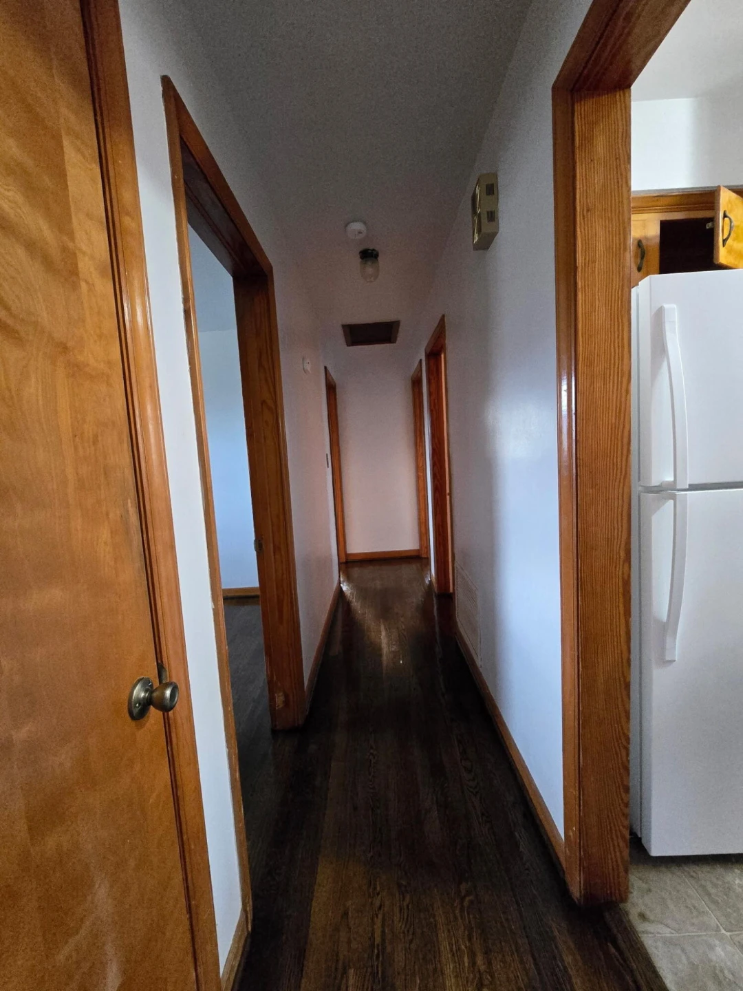 1407 Longview AVE - Photo 9