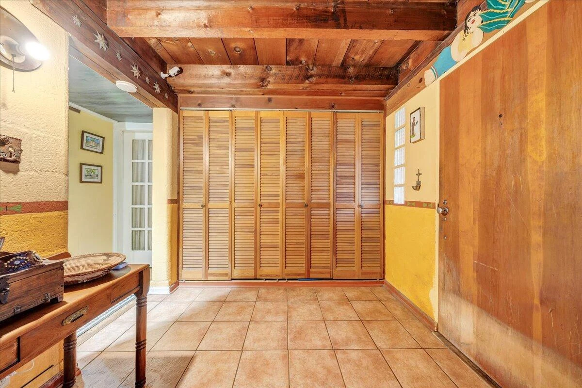 1114 Carolina AVE - Photo 6