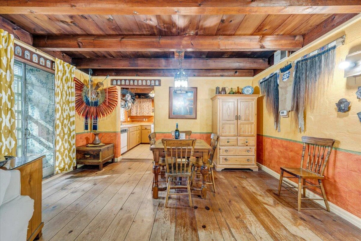 1114 Carolina AVE - Photo 9