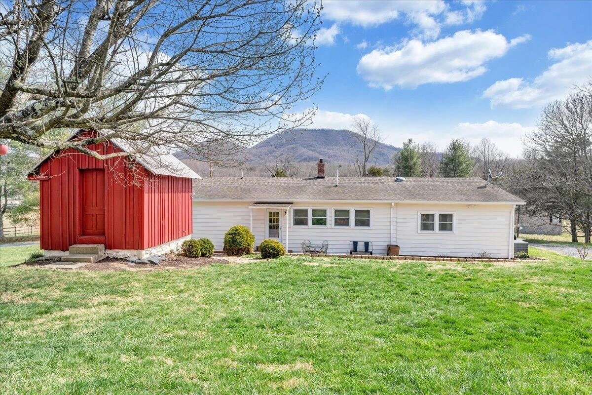 1006 Little Catawba Creek RD - Photo 37