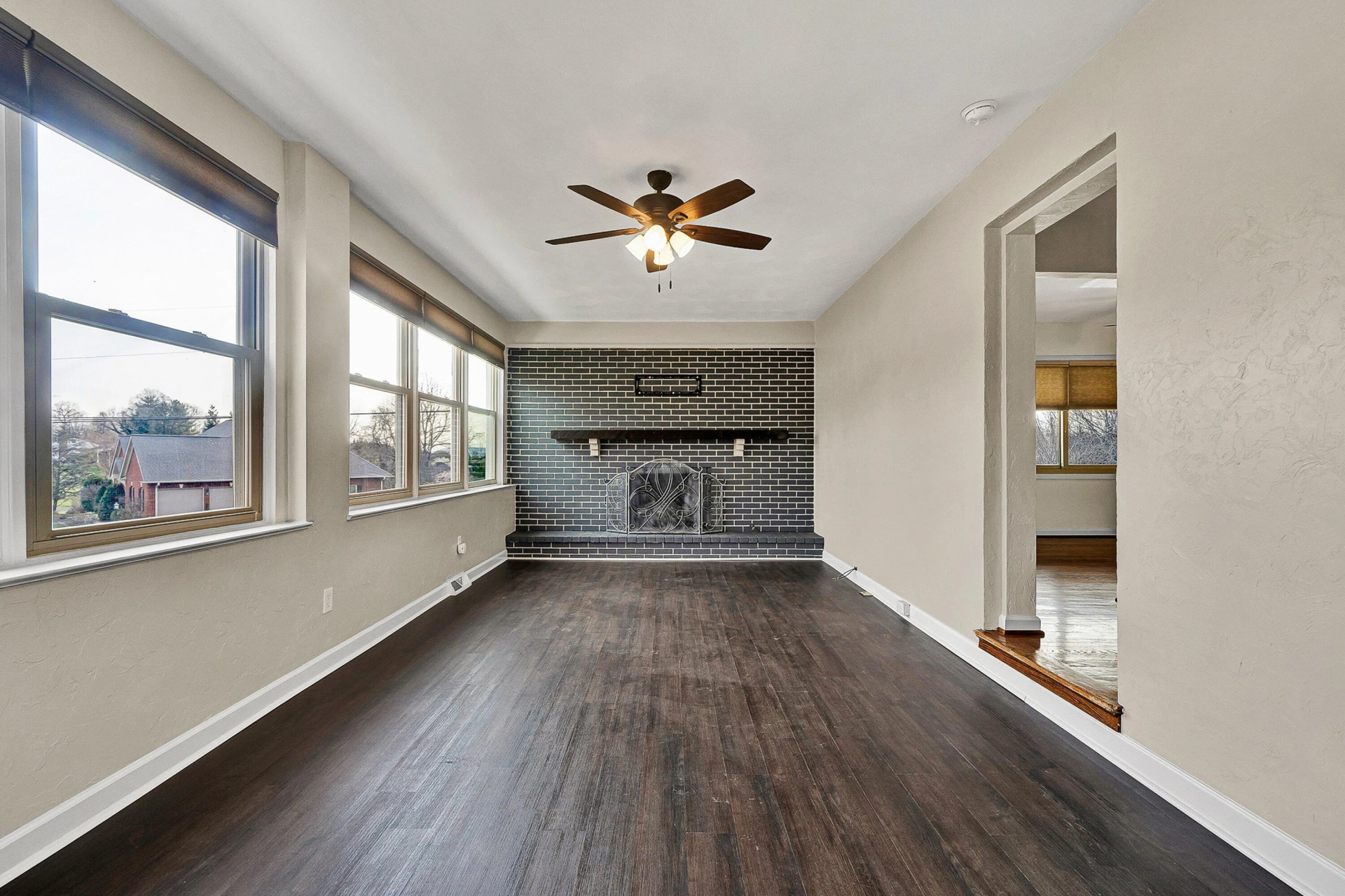 405 Diamond RD - Photo 10