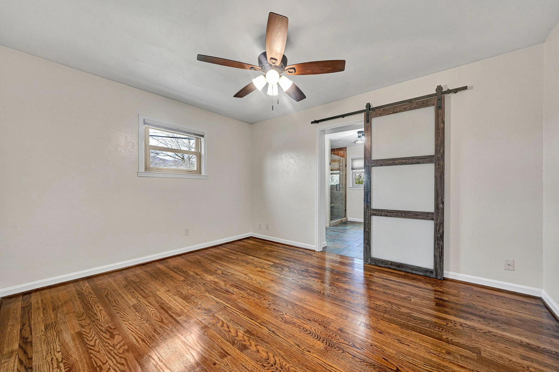 405 Diamond RD - Photo 12