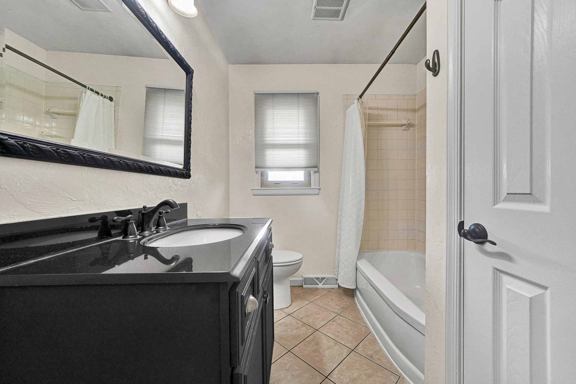 405 Diamond RD - Photo 20