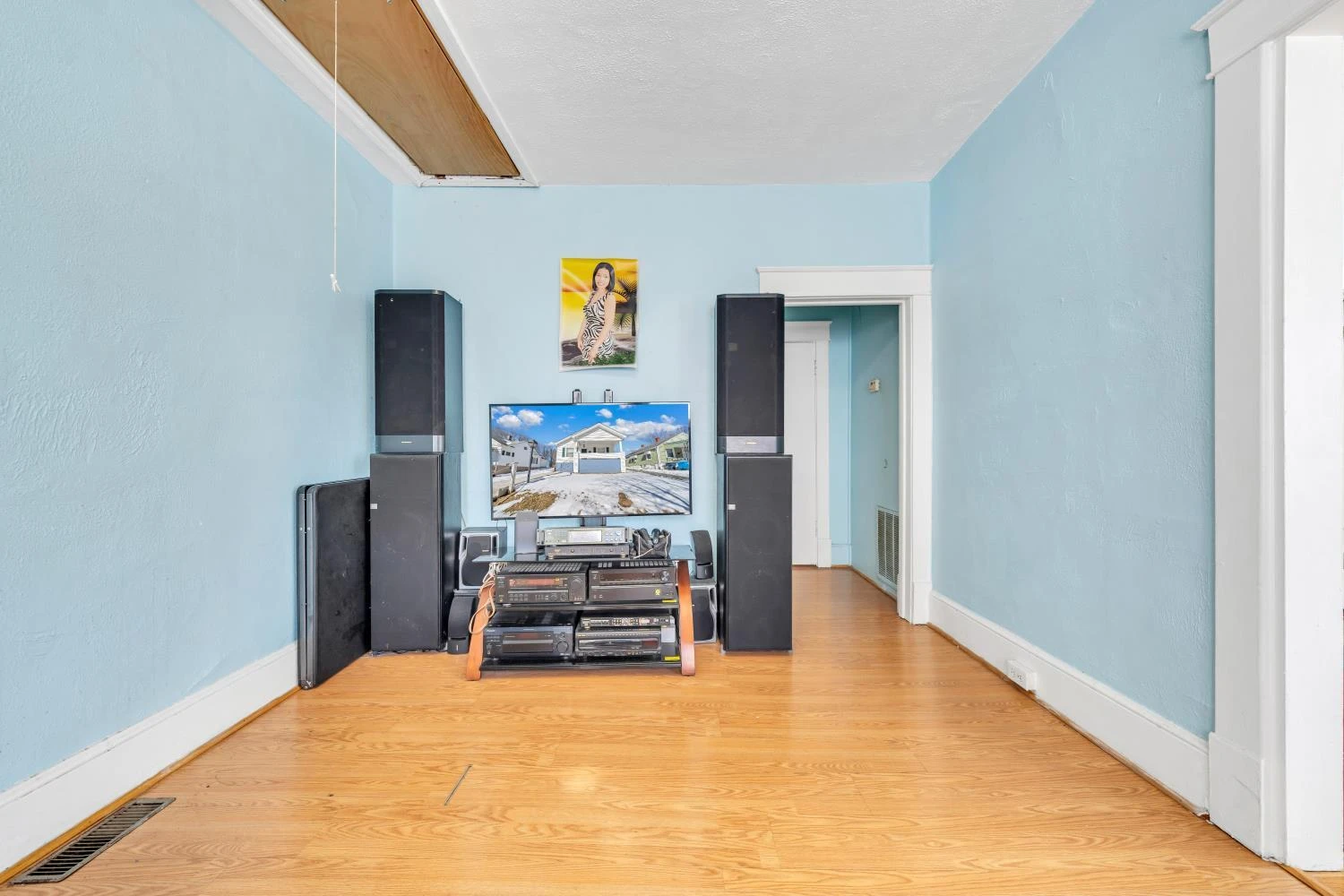 1856 Kenwood BLVD SE - Photo 9