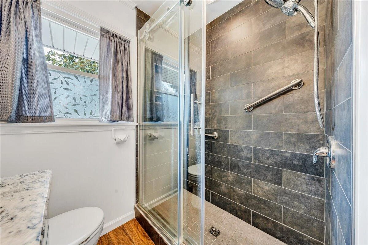 3231 Fleetwood AVE - Photo 14