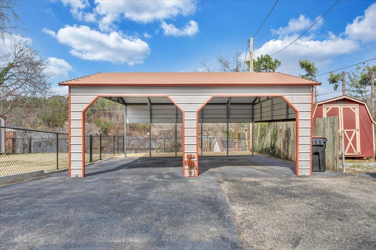 3231 Fleetwood AVE - Photo 30