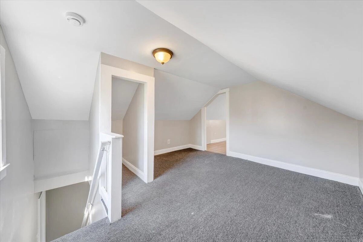 105 Mamie AVE - Photo 20