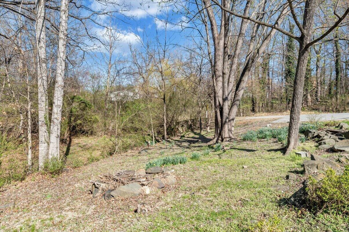 105 Mamie AVE - Photo 27