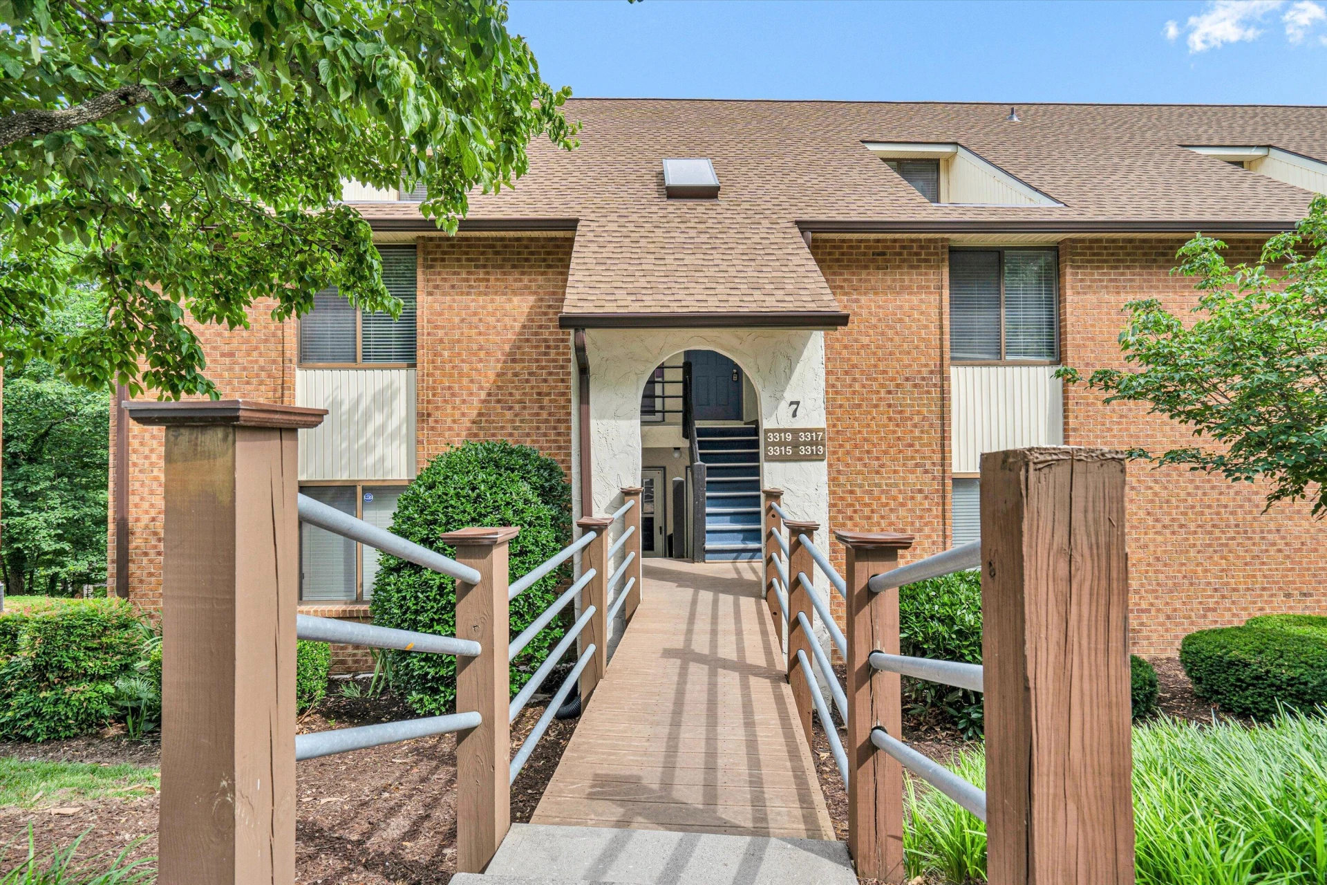 3315 Forest Ridge RD - Photo 32
