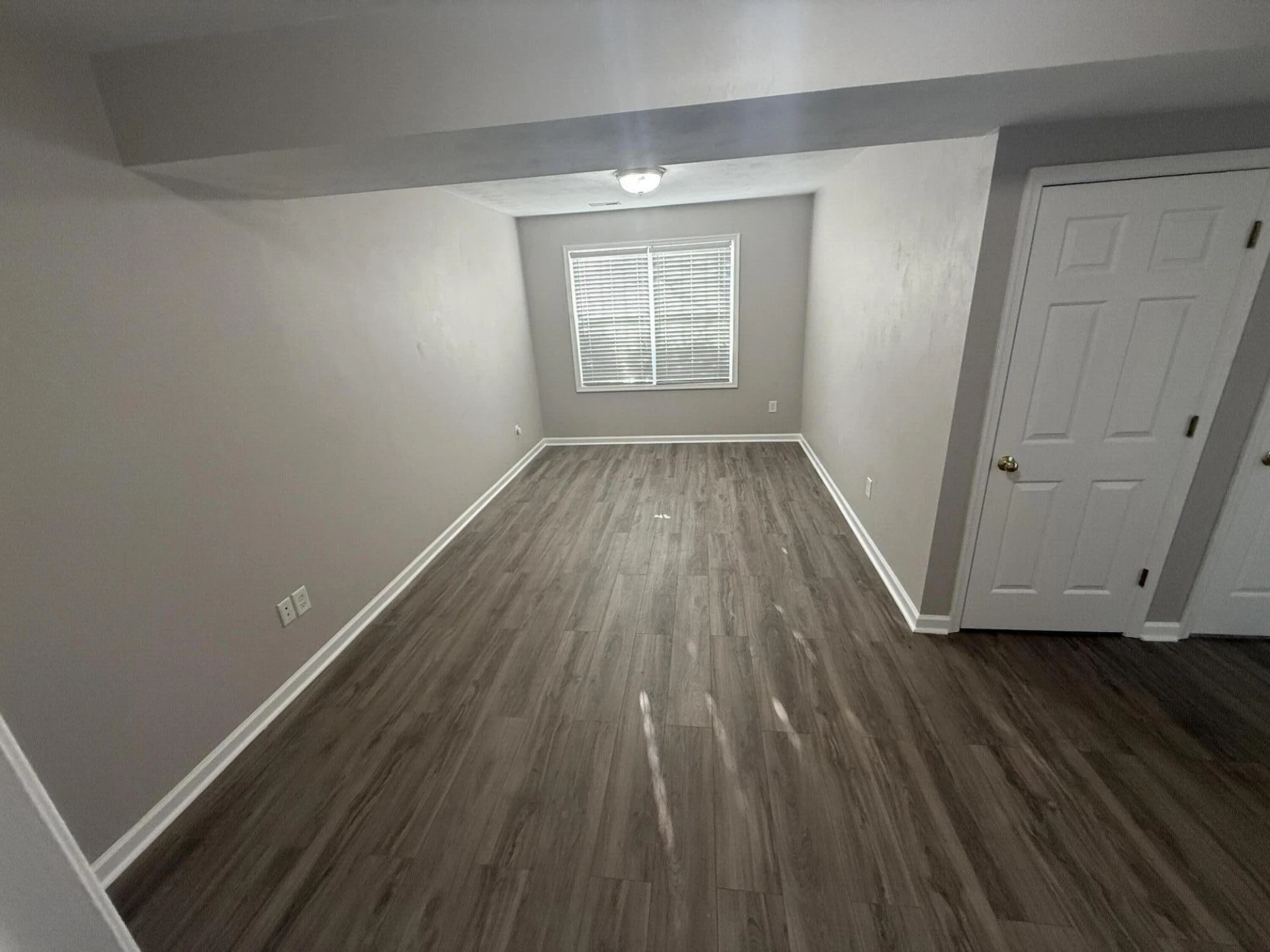 2421 Deerfield CT SE - Photo 18