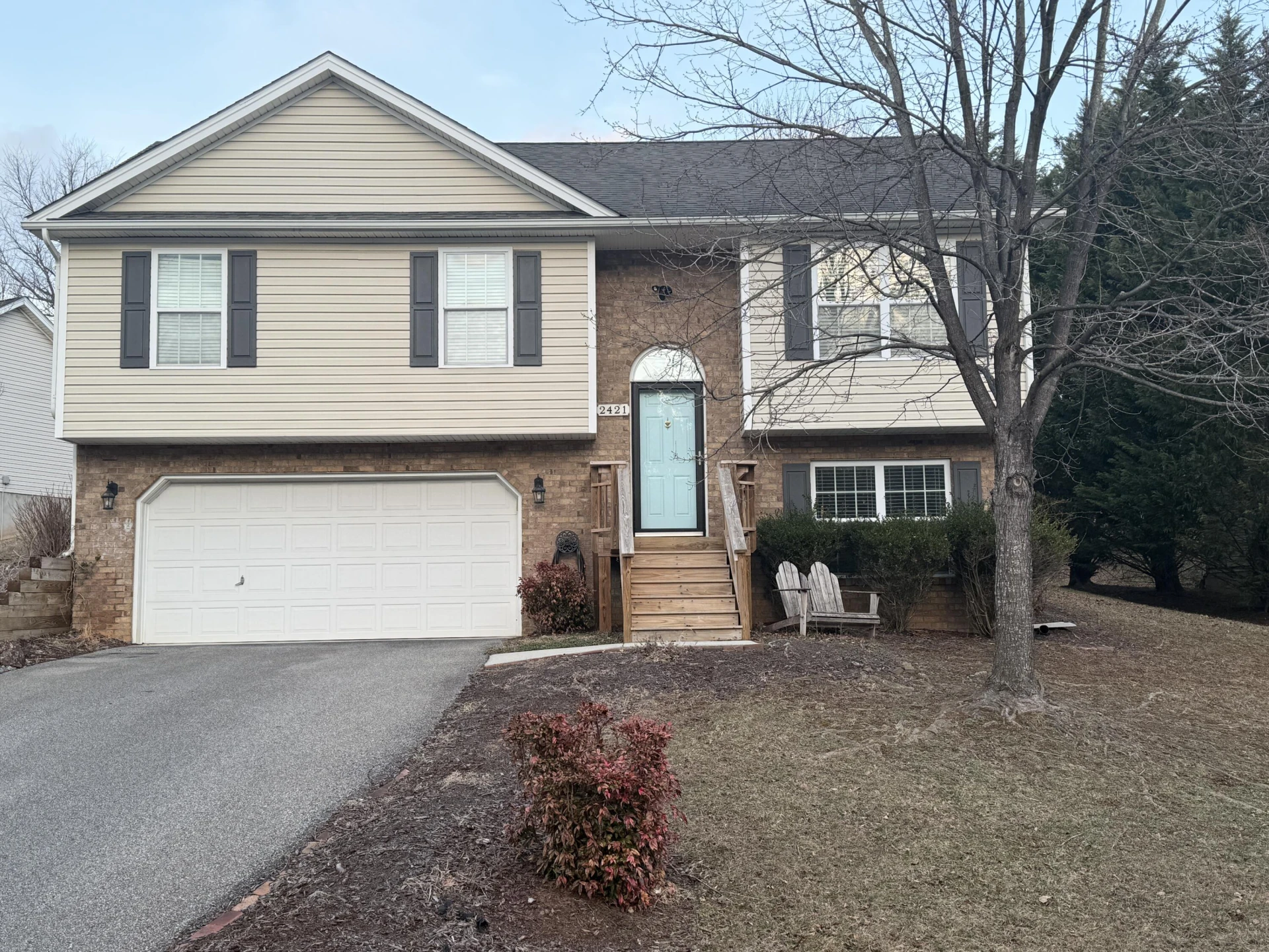 2421 Deerfield CT SE - Photo 27
