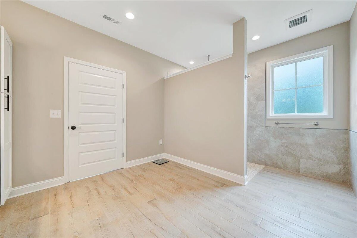 70 Jackson DR - Photo 33