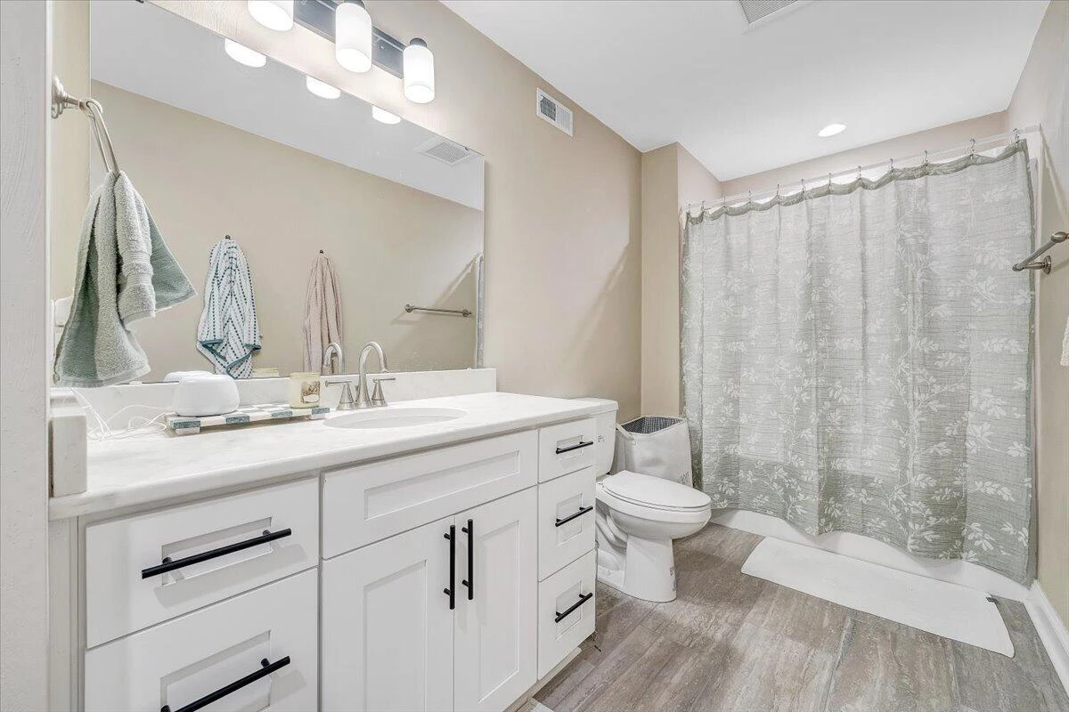 70 Jackson DR - Photo 40