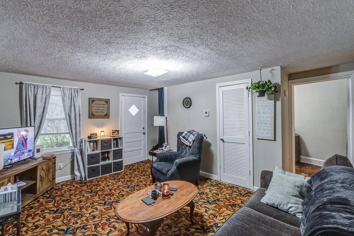 313 South ST - Photo 12