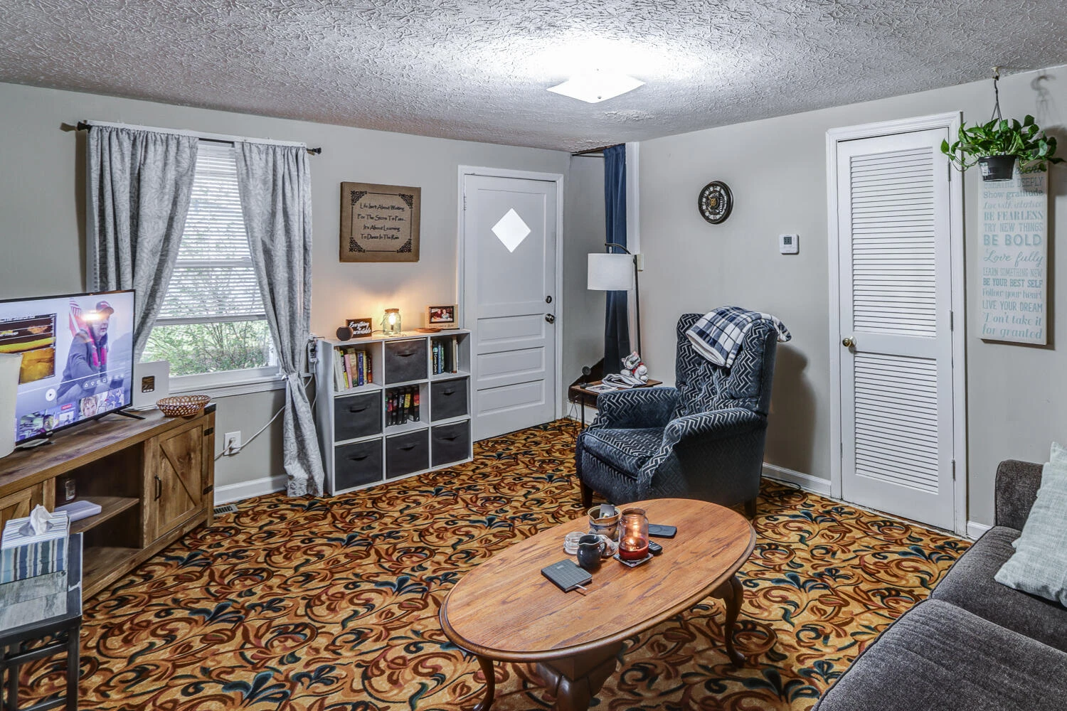 313 South ST - Photo 13