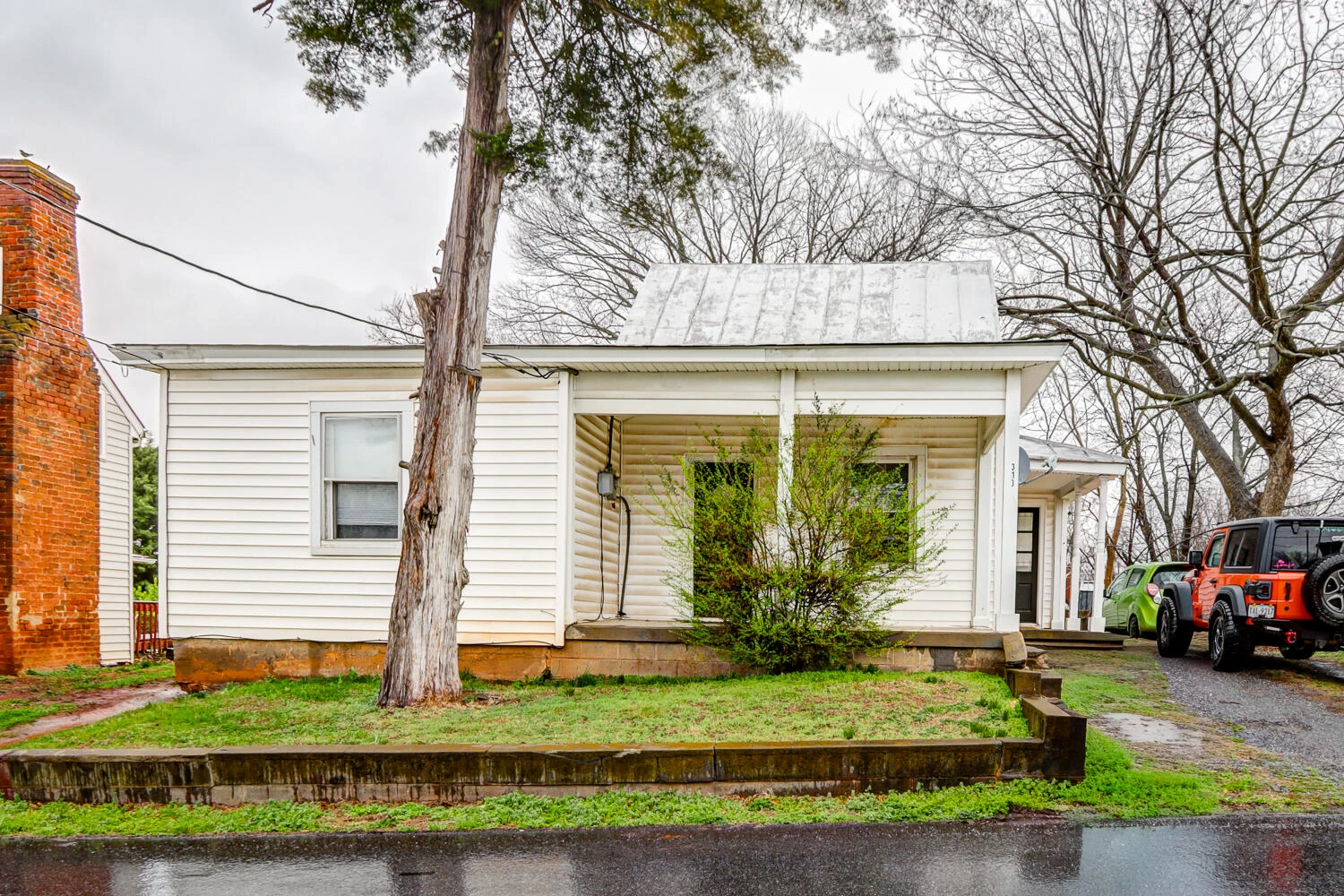 313 South ST - Photo 22
