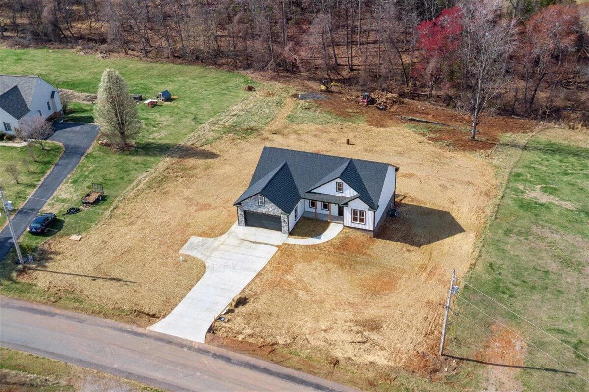 2565 Five Forks RD - Photo 4
