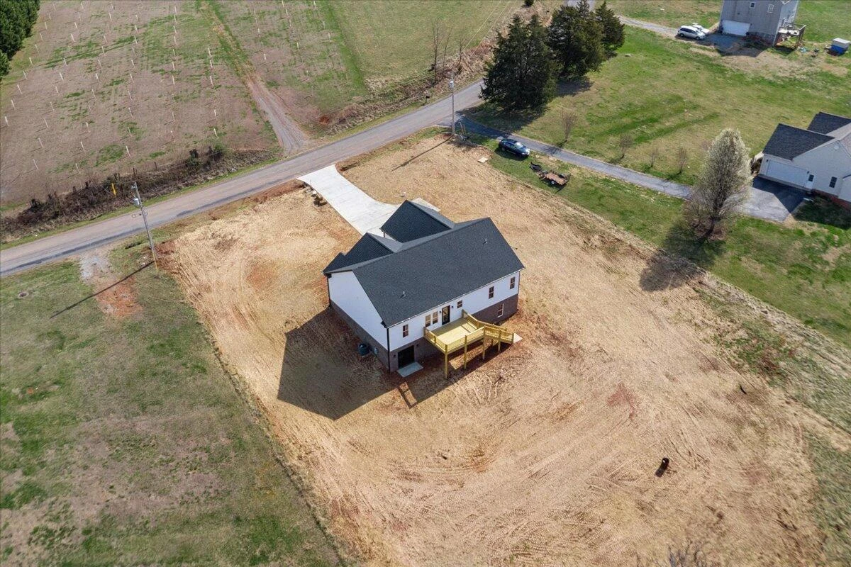 2565 Five Forks RD - Photo 41