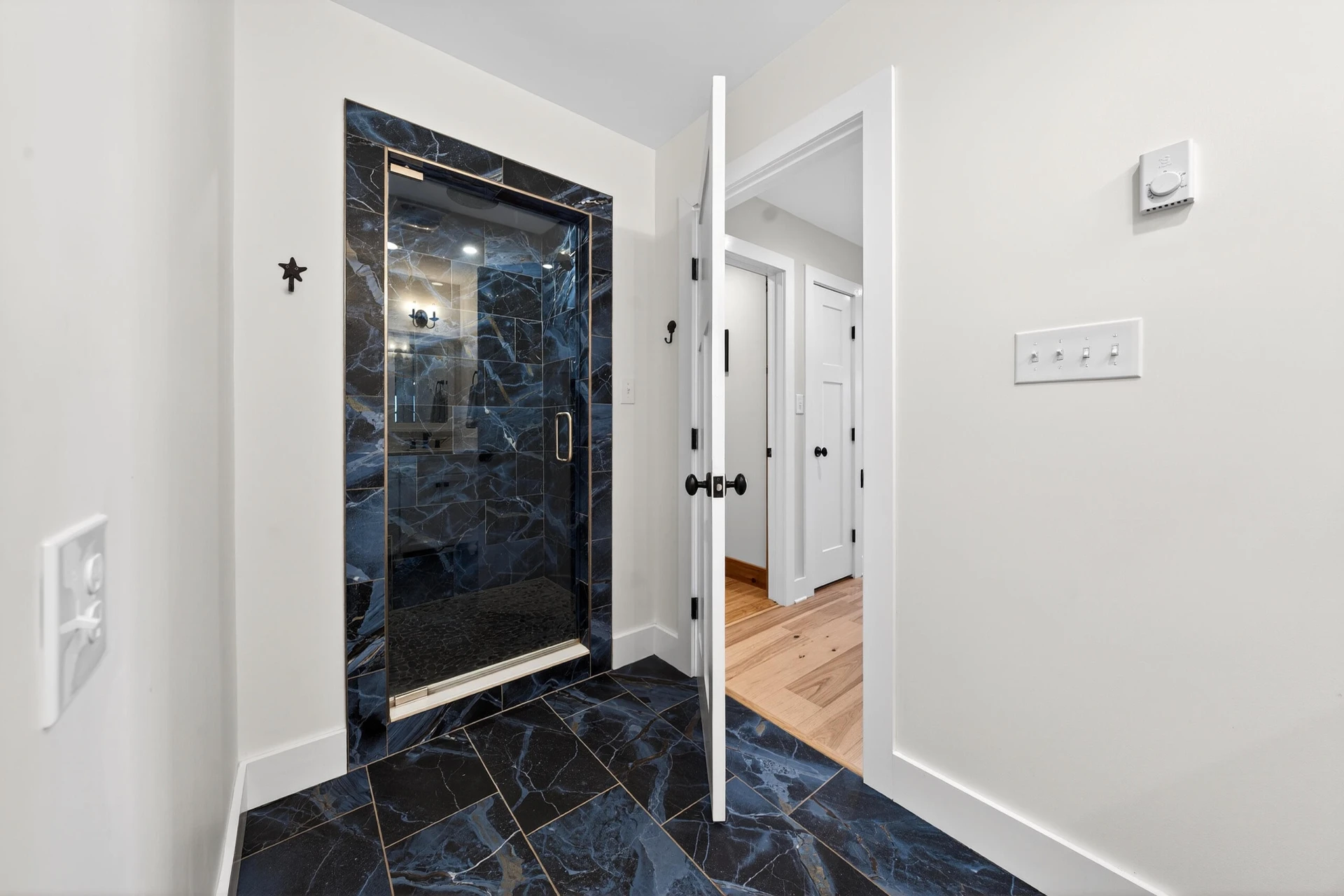 1520 Gowen LN - Photo 25