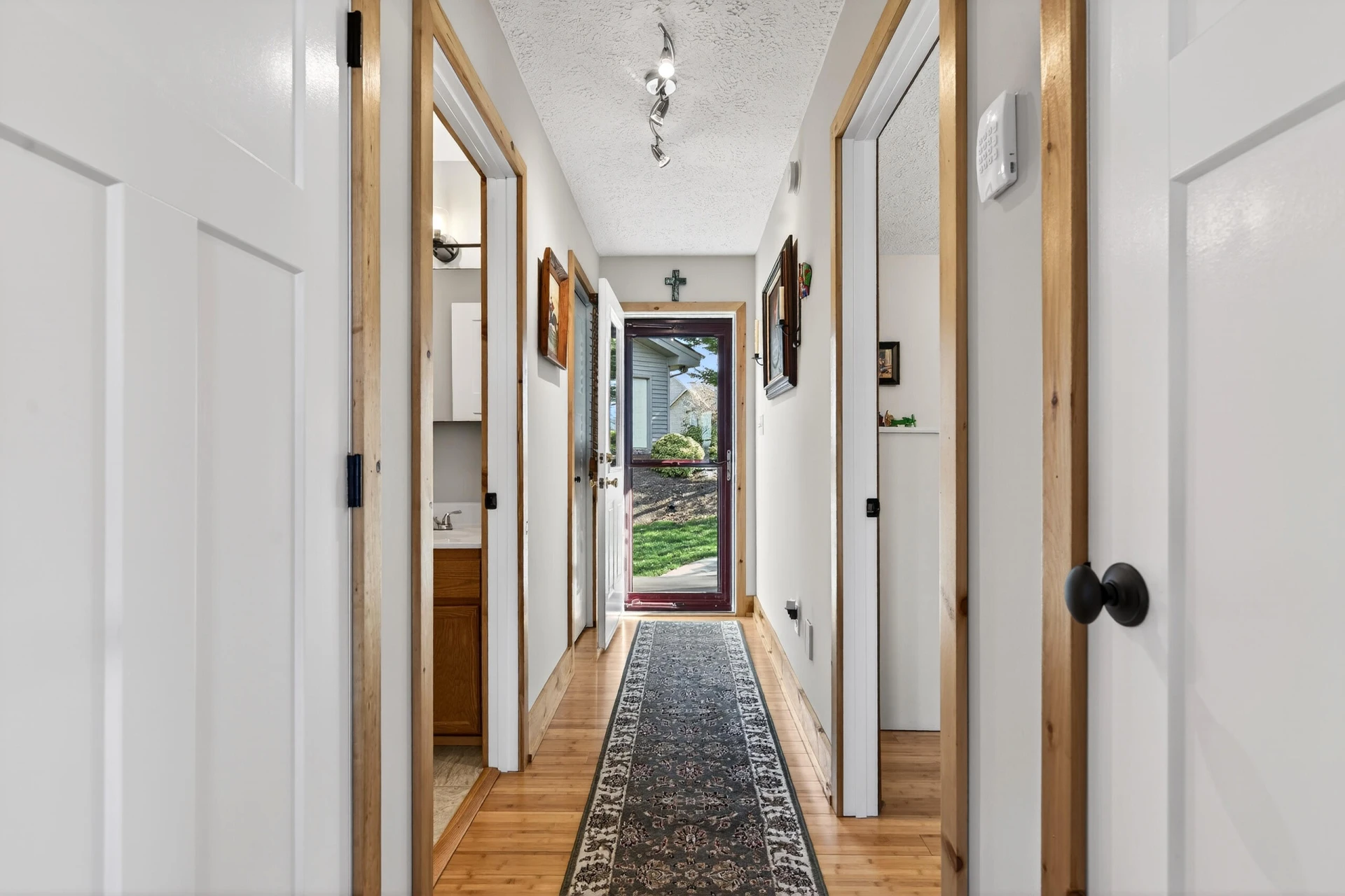 1520 Gowen LN - Photo 35