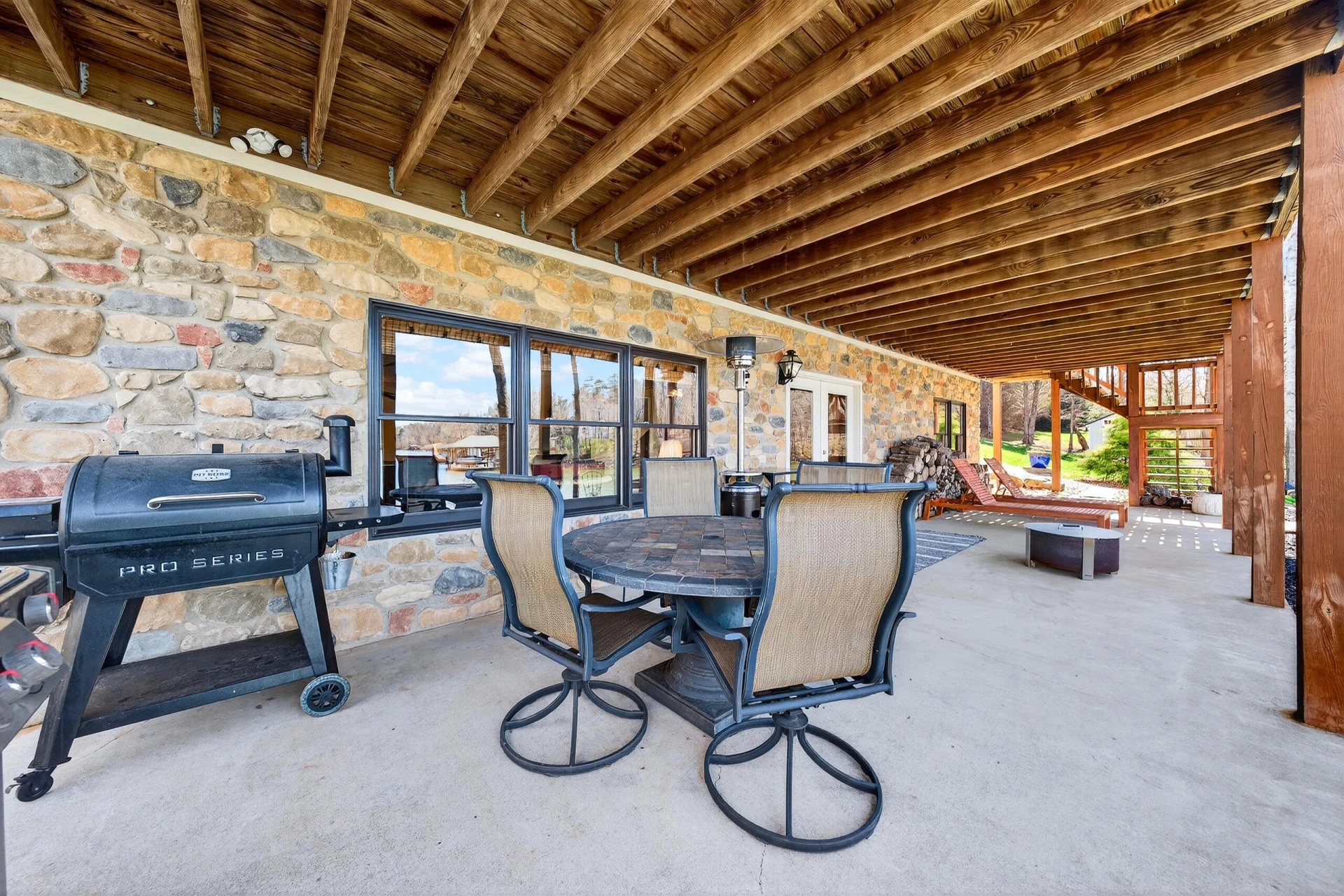 1520 Gowen LN - Photo 51