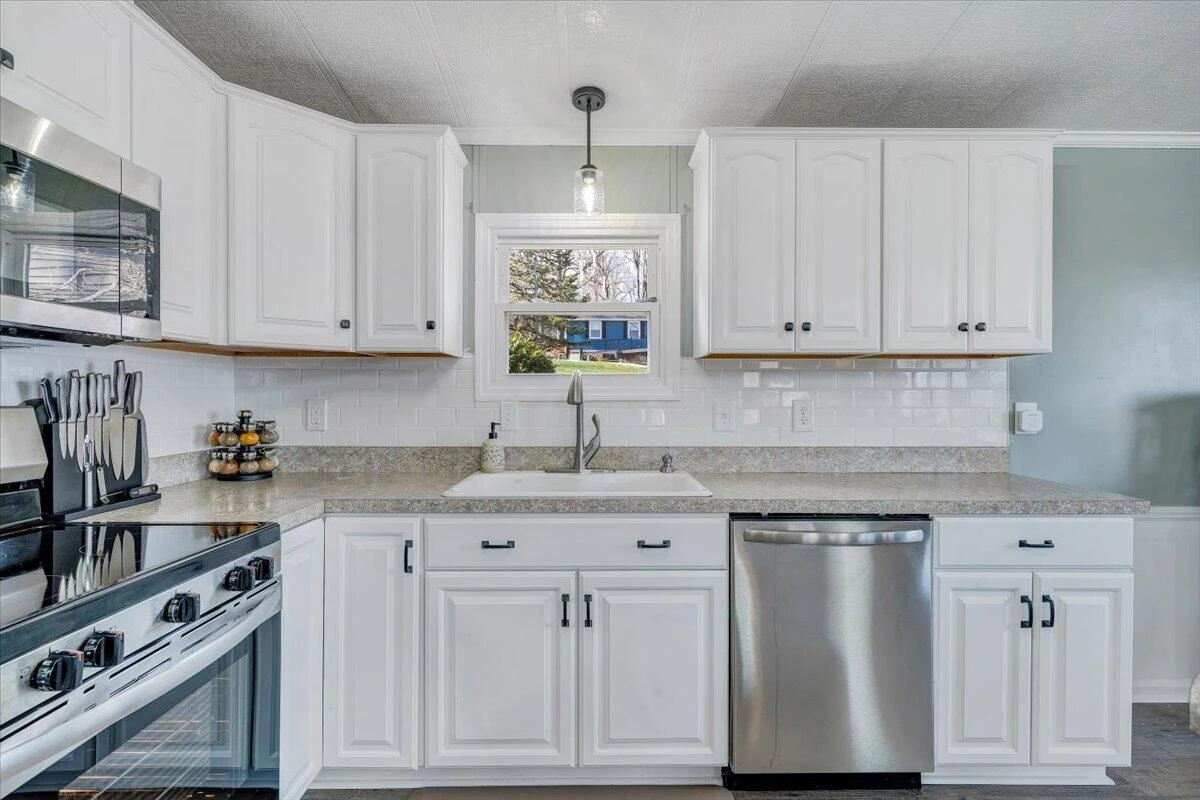 300 Mill Lake RD - Photo 17