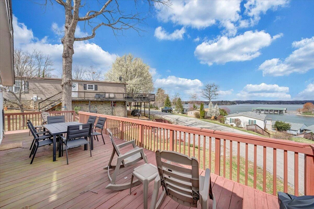 300 Mill Lake RD - Photo 44